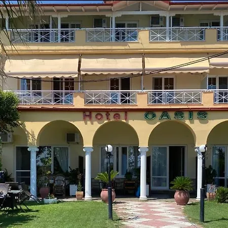 Oasis Aparthotel 2*