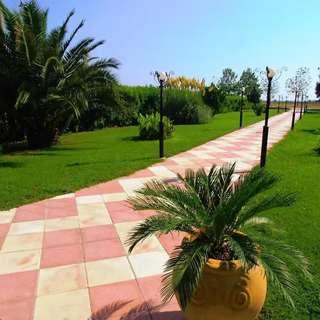 Lägenhetshotell Oasis 3*