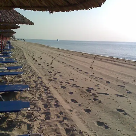 Oasis Lägenhetshotell Paralía