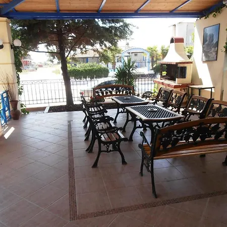 Oasis Lägenhetshotell Paralía