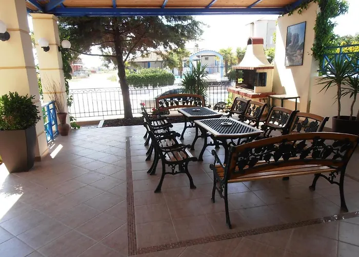 Oasis Apartmanhotel Paralía
