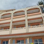 Oasis Lejlighedshotel 3*