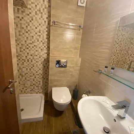 Oasis Aparthotel